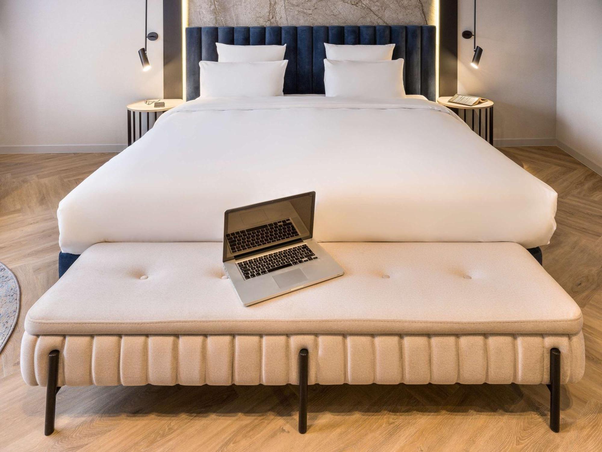Mercure Sofia City Екстер'єр фото